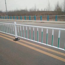 守護(hù)安陽(yáng)安全 護(hù)欄網(wǎng)的匠心之道 ——朋英公路護(hù)欄的堅(jiān)韌與責(zé)任
